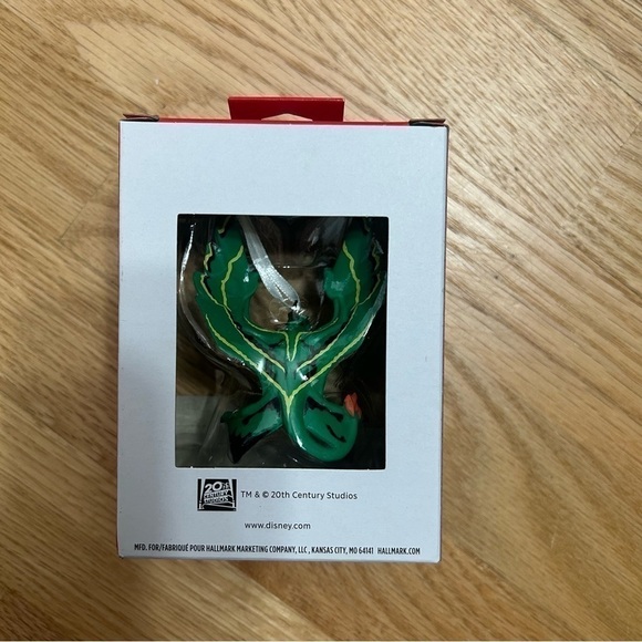 Avatar Banshee Christmas Ornament NEW Hallmark Walmart Exclusive Green - Picture 3 of 3